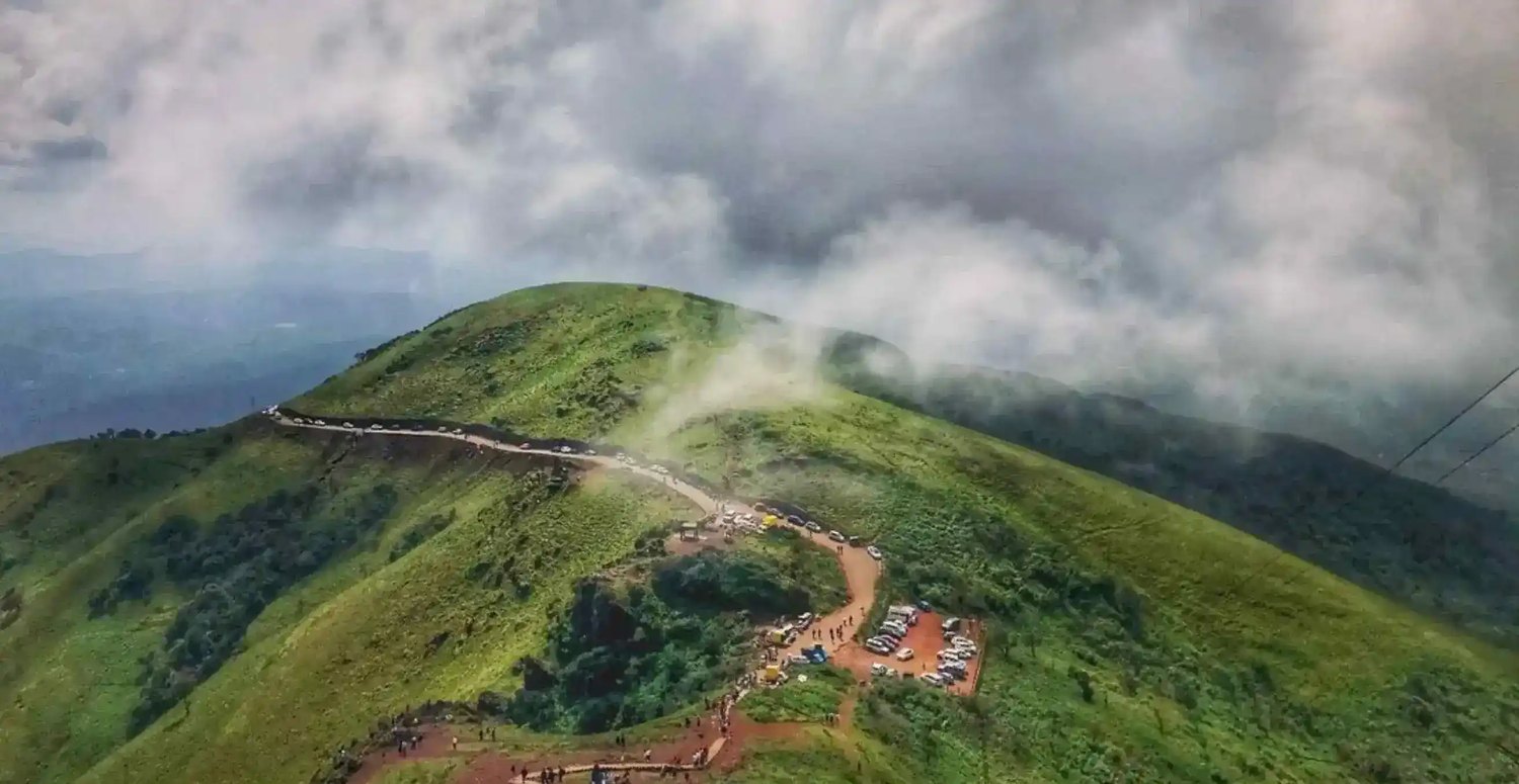 Mullayanagiri under cloud — the highest peak in Karnataka, visited on day 2